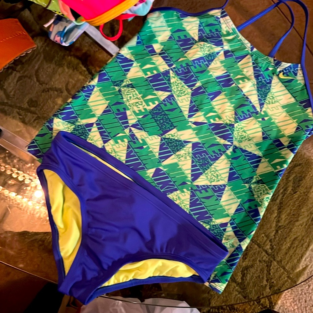 Girls 6-20 Nike 2-Piece Retro Flow T Crossback Tankini Swim Set Blue/Grn 14(L)